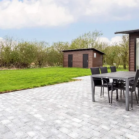 Xxxii Holiday home